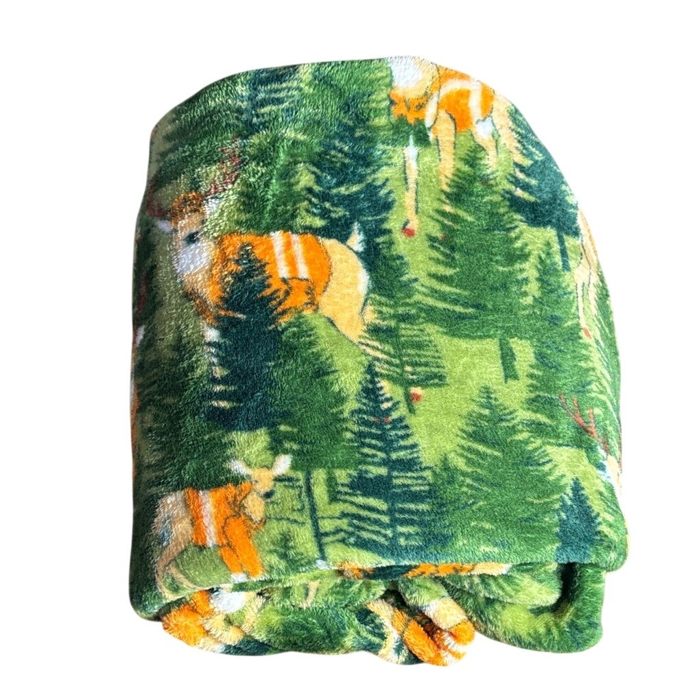 The Big One Deer Hunting Plush Fleece Throw Blanket 5x6 ft Woods Outdoors NEW